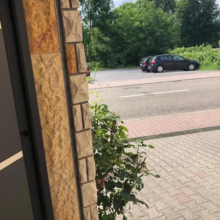 Kraichgau # 1-zkd Mit Ebk, Modern Und Barrierefrei, Monteurzimmer, Self-check-in Apartman