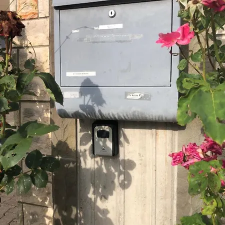 Apartamento Kraichgau # 1-zkd Mit Ebk, Modern Und Barrierefrei, Monteurzimmer, Self-check-in Ittlingen